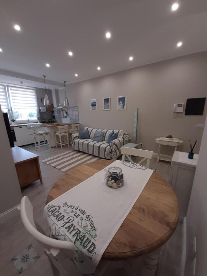 Brii Maison Su Forti Ngoại thất bức ảnh